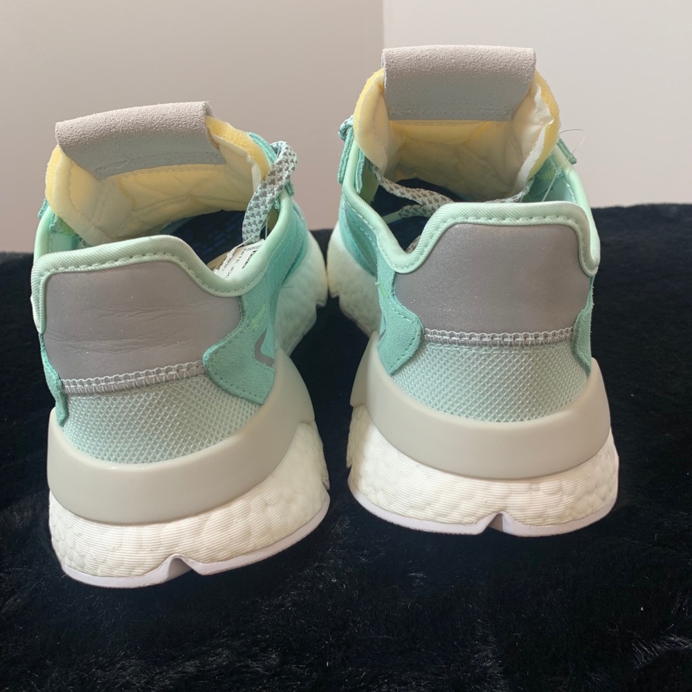 Adidas - Picture 5 of 5